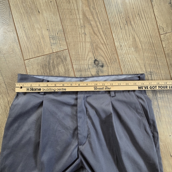 Nike Golf Tour Performance, Dry Fit Men's 32x32 Medium Gray Pants - Picture 5 of 14